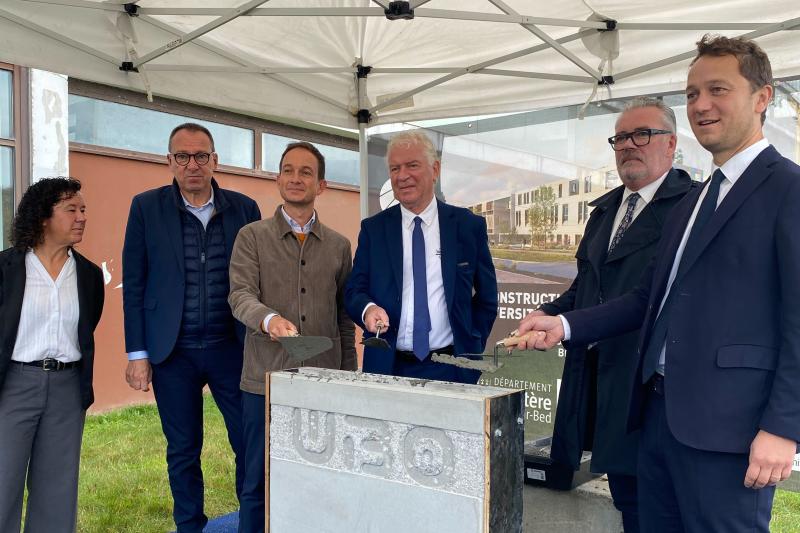 Pose de la première pierre du pôle Santé de l'UBO