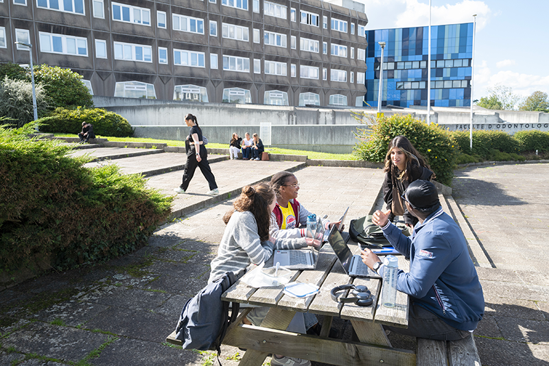 Etudiantes et étudiants de l'UBO 